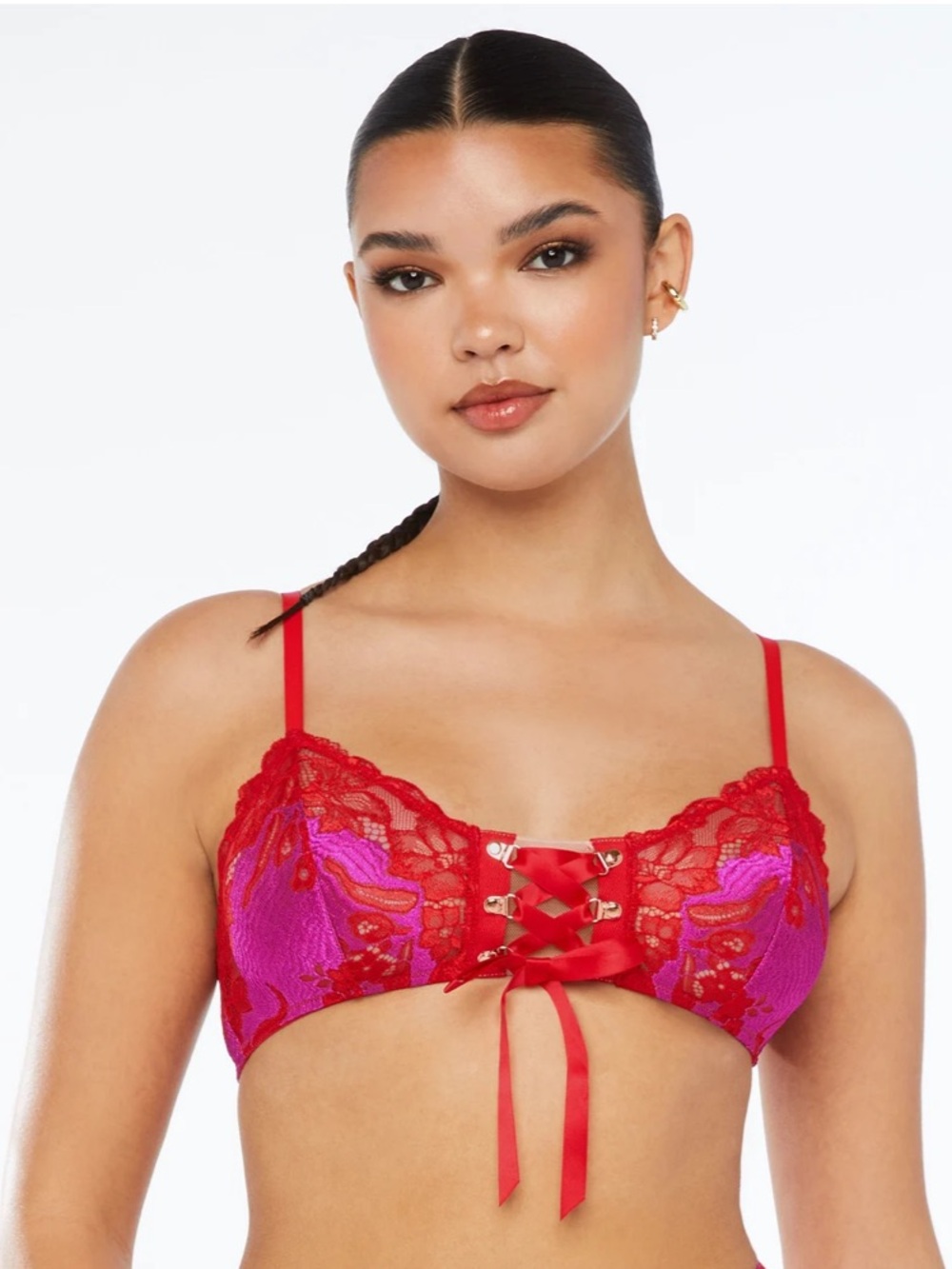 💜♥️ Savage X Fenty Lace’d Up Bralette
